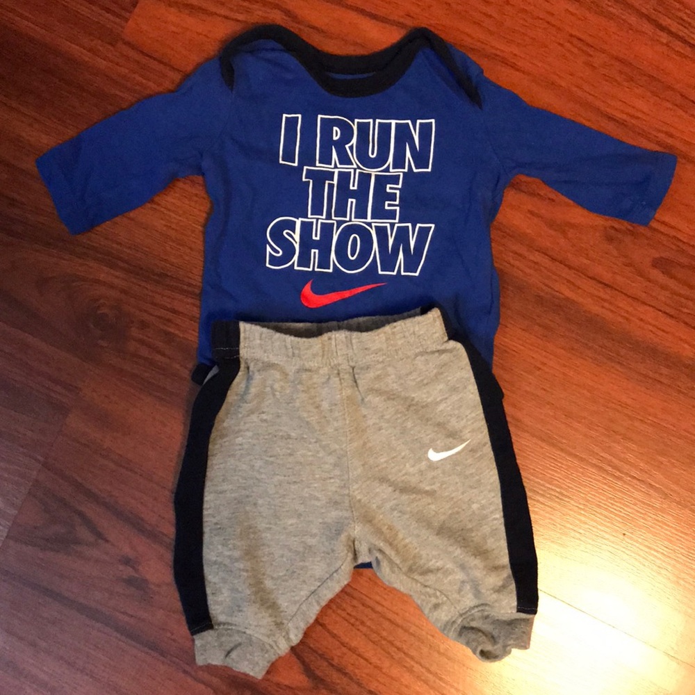 Nike Pant Set